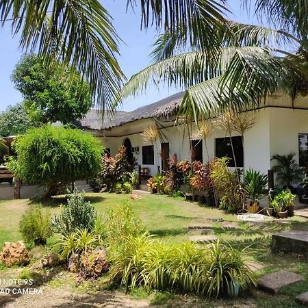 Apoestin Homestay Сикихор Экстерьер фото